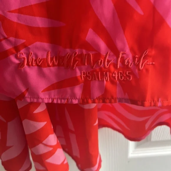 TYCHE HAWAIIAN PINK & PRINTED RED DRESS - Picture 3 of 4